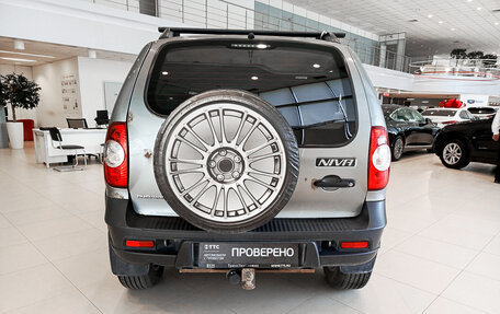 Chevrolet Niva I рестайлинг, 2013 год, 575 000 рублей, 6 фотография