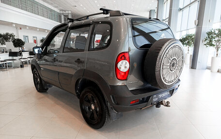 Chevrolet Niva I рестайлинг, 2013 год, 575 000 рублей, 7 фотография