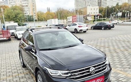 Volkswagen Tiguan II, 2021 год, 3 900 000 рублей, 5 фотография