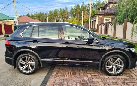 Volkswagen Tiguan II, 2021 год, 3 900 000 рублей, 14 фотография