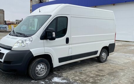 Peugeot Partner II рестайлинг 2, 2013 год, 3 000 000 рублей, 2 фотография