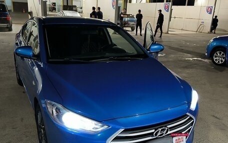 Hyundai Elantra VI рестайлинг, 2018 год, 1 375 000 рублей, 7 фотография