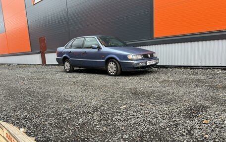 Volkswagen Passat B4, 1994 год, 230 000 рублей, 3 фотография