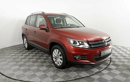 Volkswagen Tiguan I, 2016 год, 2 199 000 рублей, 3 фотография