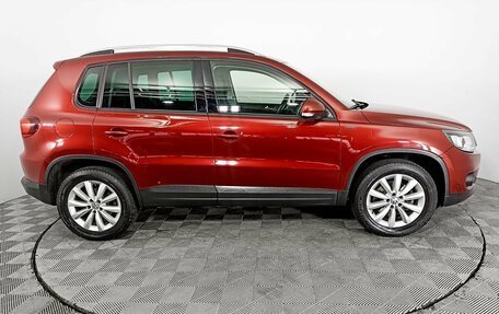 Volkswagen Tiguan I, 2016 год, 2 199 000 рублей, 4 фотография