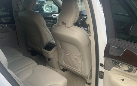 Volvo XC90 II рестайлинг, 2018 год, 3 799 999 рублей, 3 фотография