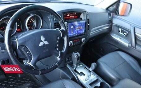 Mitsubishi Pajero IV, 2013 год, 2 299 000 рублей, 5 фотография