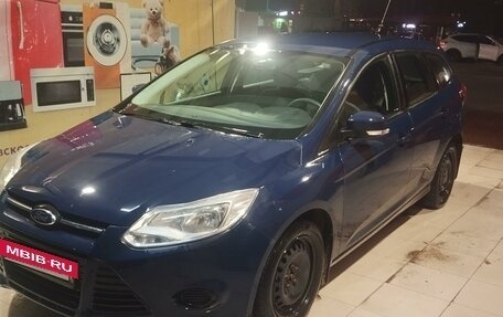 Ford Focus III, 2014 год, 900 000 рублей, 2 фотография