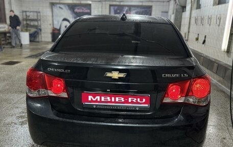 Chevrolet Cruze II, 2009 год, 785 000 рублей, 10 фотография