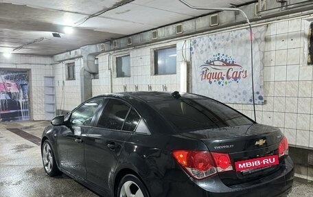 Chevrolet Cruze II, 2009 год, 785 000 рублей, 6 фотография