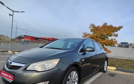 Opel Astra J, 2011 год, 760 000 рублей, 1 фотография