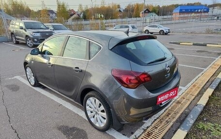 Opel Astra J, 2011 год, 760 000 рублей, 3 фотография