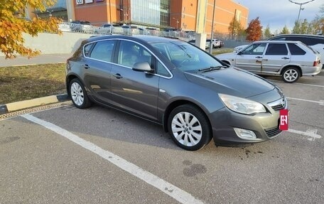 Opel Astra J, 2011 год, 760 000 рублей, 12 фотография