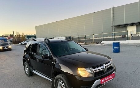 Renault Duster I рестайлинг, 2017 год, 1 150 000 рублей, 2 фотография