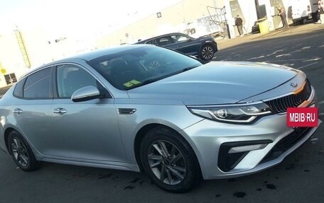 KIA Optima IV, 2020 год, 1 820 000 рублей, 2 фотография