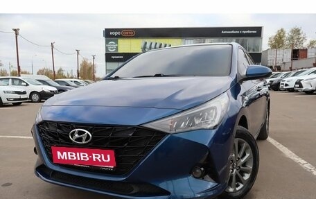 Hyundai Solaris II рестайлинг, 2021 год, 1 550 000 рублей, 1 фотография