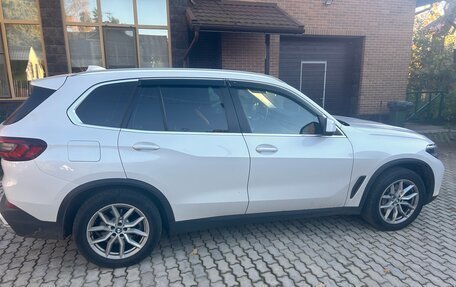 BMW X5, 2021 год, 6 800 000 рублей, 1 фотография