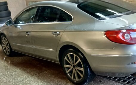 Volkswagen Passat CC I рестайлинг, 2011 год, 950 000 рублей, 2 фотография