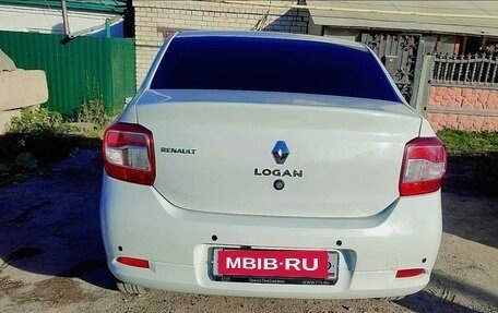 Renault Logan II, 2016 год, 750 000 рублей, 6 фотография