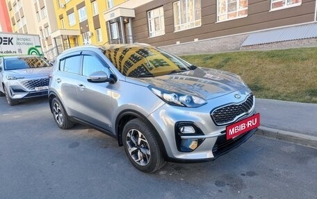 KIA Sportage IV рестайлинг, 2019 год, 2 600 000 рублей, 2 фотография