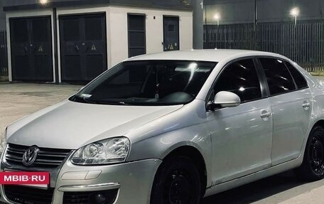 Volkswagen Jetta VI, 2010 год, 590 000 рублей, 4 фотография