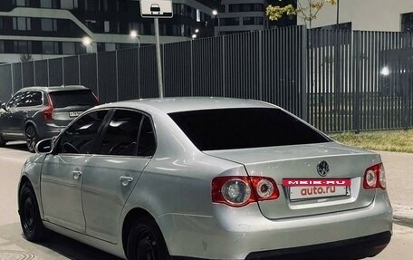 Volkswagen Jetta VI, 2010 год, 590 000 рублей, 6 фотография