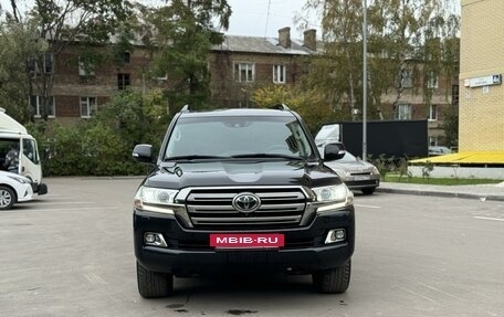 Toyota Land Cruiser 200, 2016 год, 6 900 000 рублей, 5 фотография