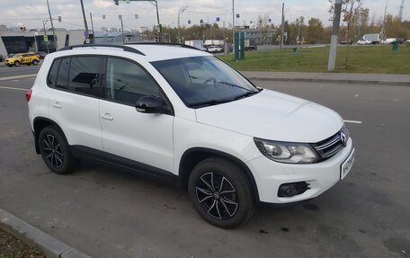 Volkswagen Tiguan I, 2015 год, 1 599 000 рублей, 4 фотография