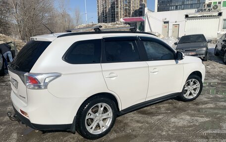 Mitsubishi Outlander III рестайлинг 3, 2012 год, 2 000 000 рублей, 19 фотография