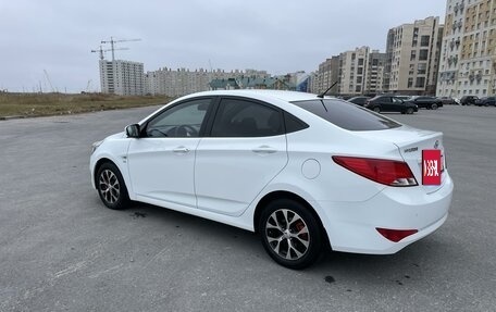 Hyundai Solaris II рестайлинг, 2015 год, 1 320 000 рублей, 9 фотография