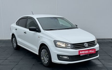 Volkswagen Polo VI (EU Market), 2018 год, 1 230 000 рублей, 3 фотография