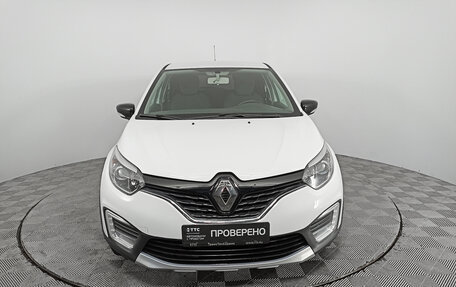 Renault Kaptur I рестайлинг, 2017 год, 1 673 000 рублей, 2 фотография