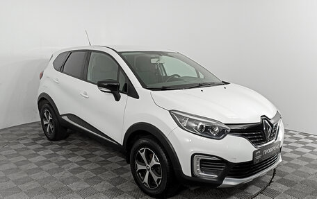 Renault Kaptur I рестайлинг, 2017 год, 1 673 000 рублей, 3 фотография