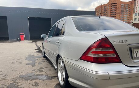 Mercedes-Benz C-Класс, 2004 год, 680 000 рублей, 7 фотография