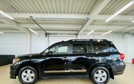 Toyota Land Cruiser 200, 2014 год, 4 999 000 рублей, 3 фотография