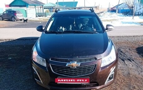 Chevrolet Cruze II, 2013 год, 850 000 рублей, 2 фотография