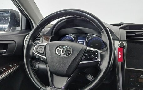 Toyota Camry, 2017 год, 2 422 000 рублей, 9 фотография