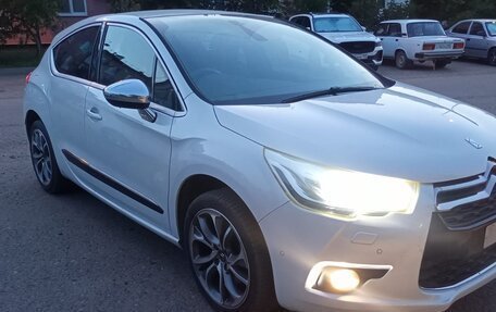 Citroen DS4, 2013 год, 670 000 рублей, 2 фотография