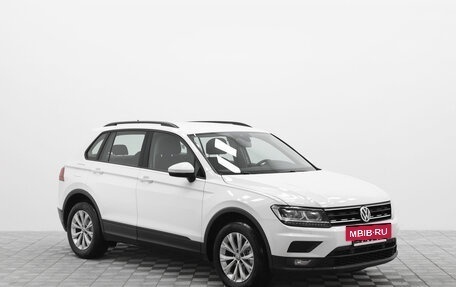 Volkswagen Tiguan II, 2020 год, 2 675 000 рублей, 3 фотография