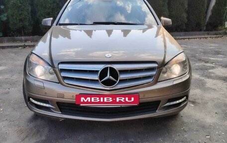 Mercedes-Benz C-Класс, 2010 год, 850 000 рублей, 14 фотография