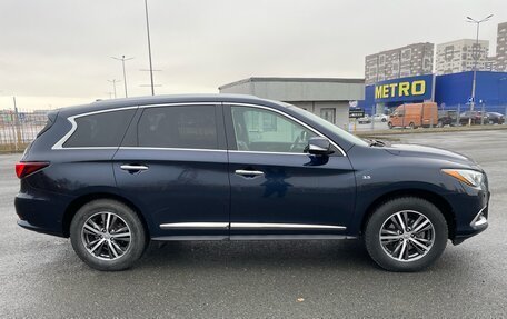 Infiniti QX60 I рестайлинг, 2018 год, 3 349 000 рублей, 4 фотография