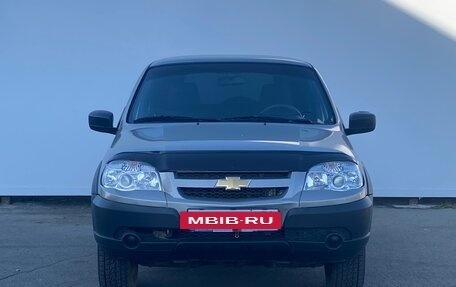 Chevrolet Niva I рестайлинг, 2016 год, 830 000 рублей, 2 фотография