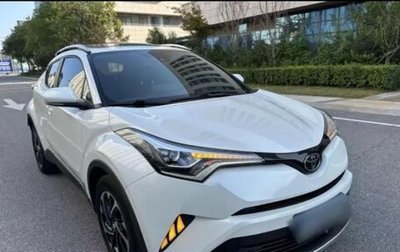 Toyota C-HR I рестайлинг, 2020 год, 2 200 000 рублей, 1 фотография