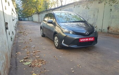 Toyota Vitz, 2014 год, 950 000 рублей, 6 фотография