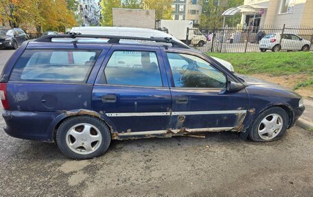 Opel Vectra B рестайлинг, 1998 год, 55 000 рублей, 3 фотография