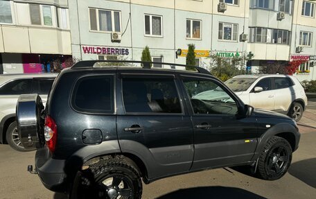 Chevrolet Niva I рестайлинг, 2016 год, 660 000 рублей, 3 фотография