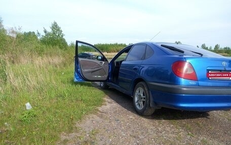 Toyota Avensis III рестайлинг, 1998 год, 370 000 рублей, 7 фотография