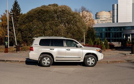 Toyota Land Cruiser 200, 2014 год, 4 099 000 рублей, 7 фотография