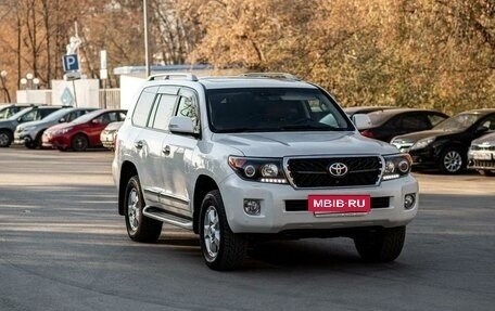 Toyota Land Cruiser 200, 2014 год, 4 099 000 рублей, 5 фотография