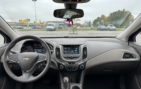 Chevrolet Cruze II, 2017 год, 980 000 рублей, 10 фотография